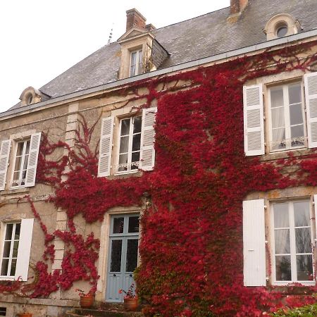 Les Pineaux Le Logis Bed & Breakfast エクステリア 写真